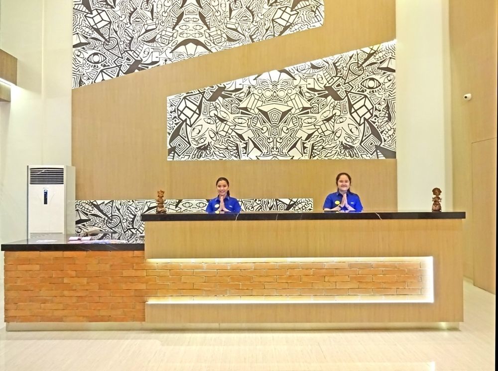Hotel 88 Itc Fatmawati Jakarta By Wh Exterior foto